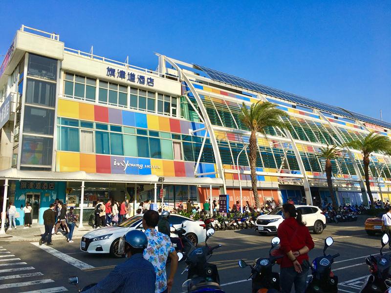 旗津道沙灘酒店