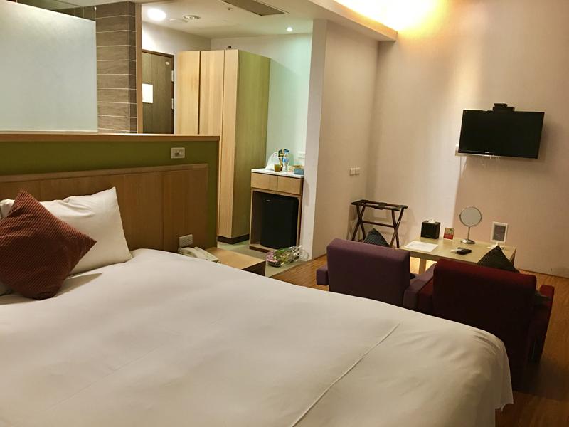 旗津道沙灘酒店