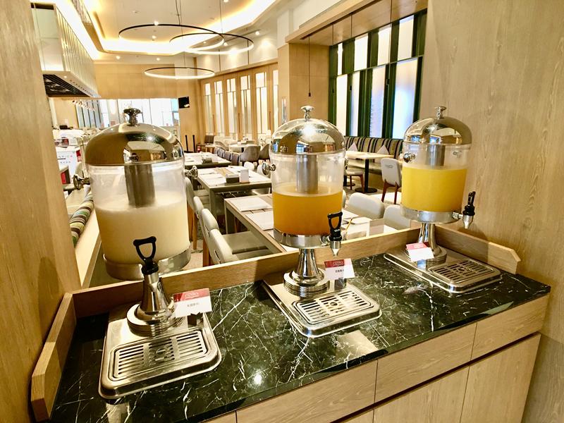 名人堂花園飯店早餐