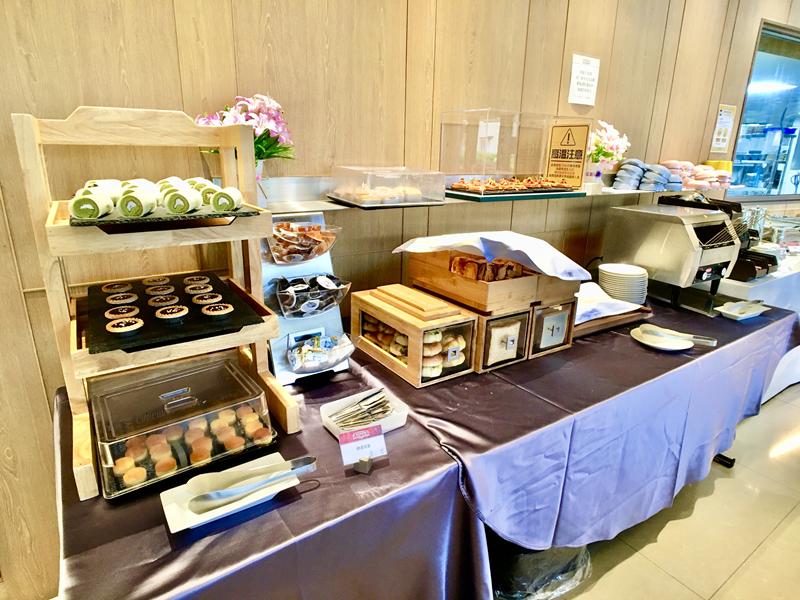 名人堂花園飯店早餐