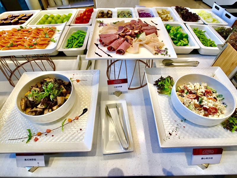 名人堂花園飯店早餐