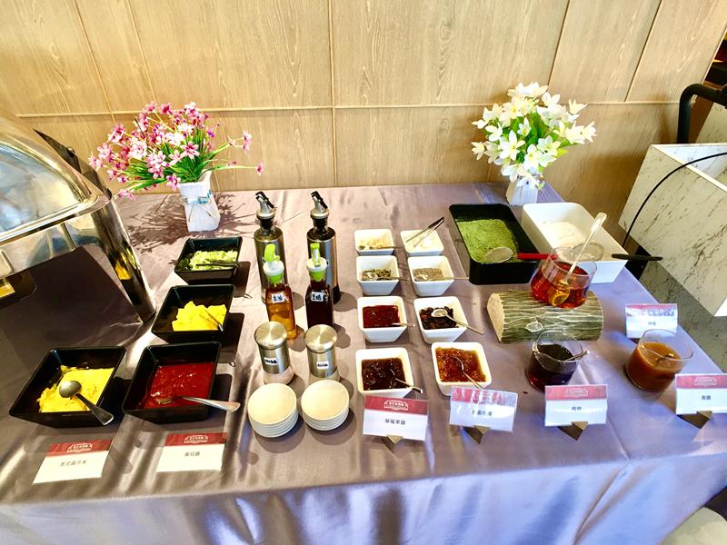名人堂花園飯店早餐