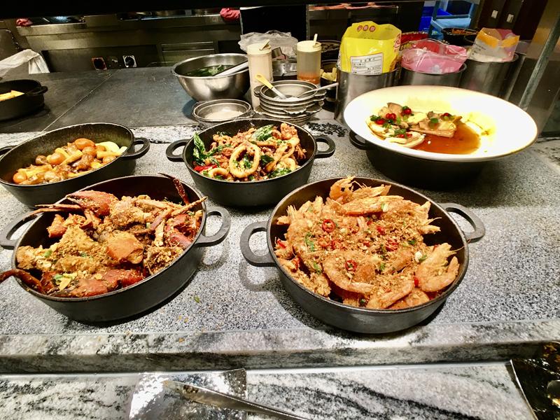 饗食天堂