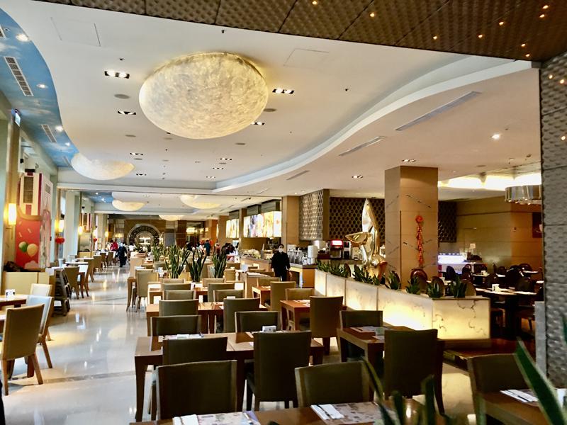 星亞自助餐廳