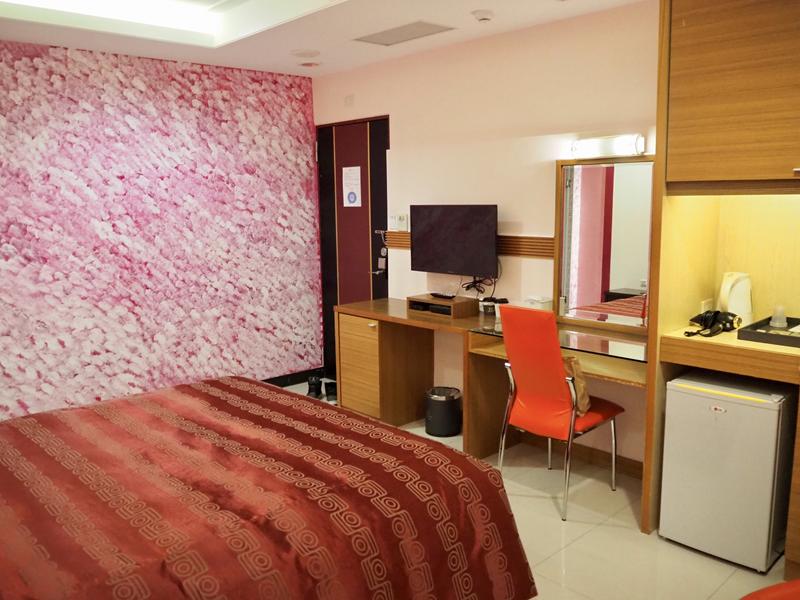 寧靜海渡假旅店