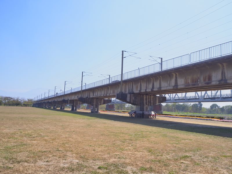高屏溪舊鐵橋