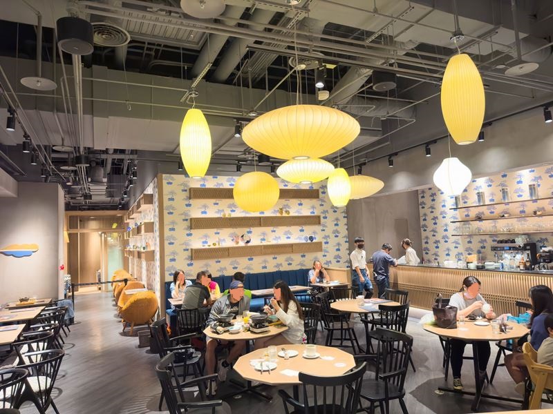 WIRED CHAYA茶屋南港店