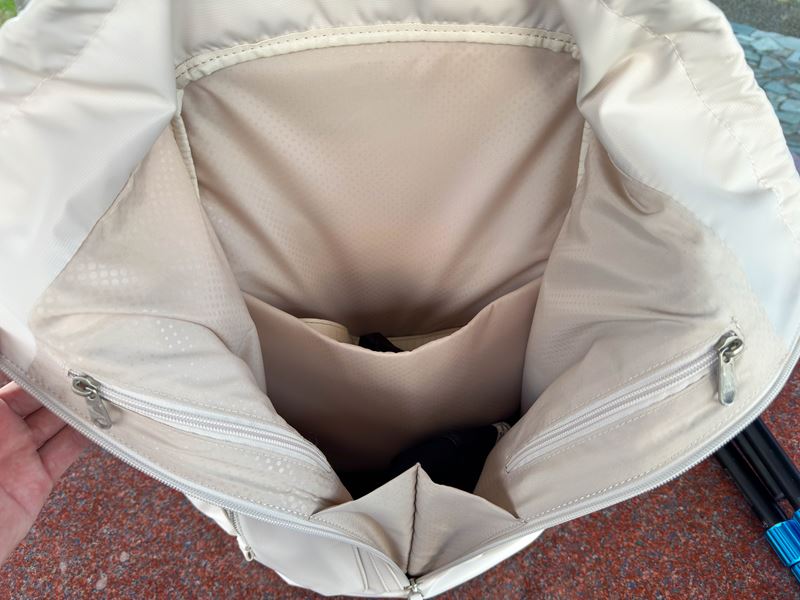 休閒機能後背包