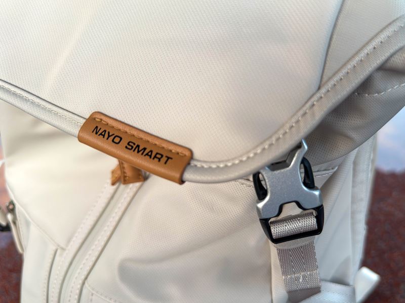 休閒機能後背包