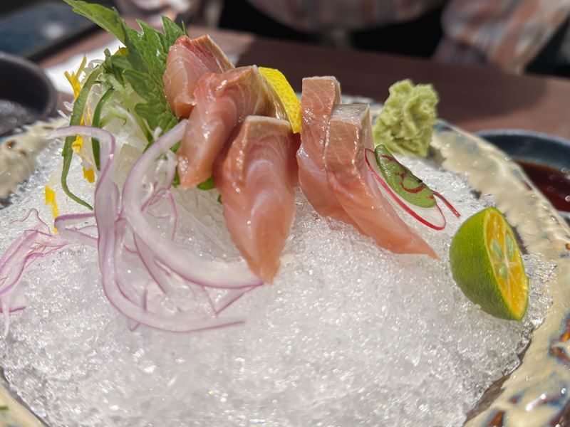 sakura表演餐酒館