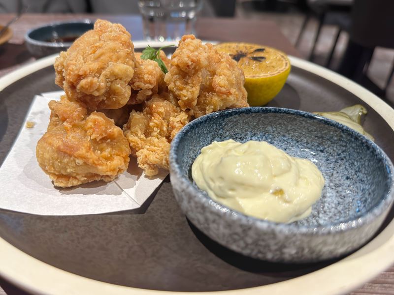 sakura表演餐酒館