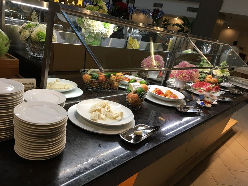 萬國百匯自助早餐