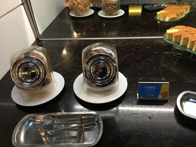 萬國百匯自助早餐