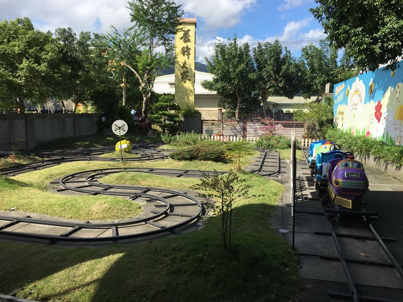 養蜂人家-蜂采館