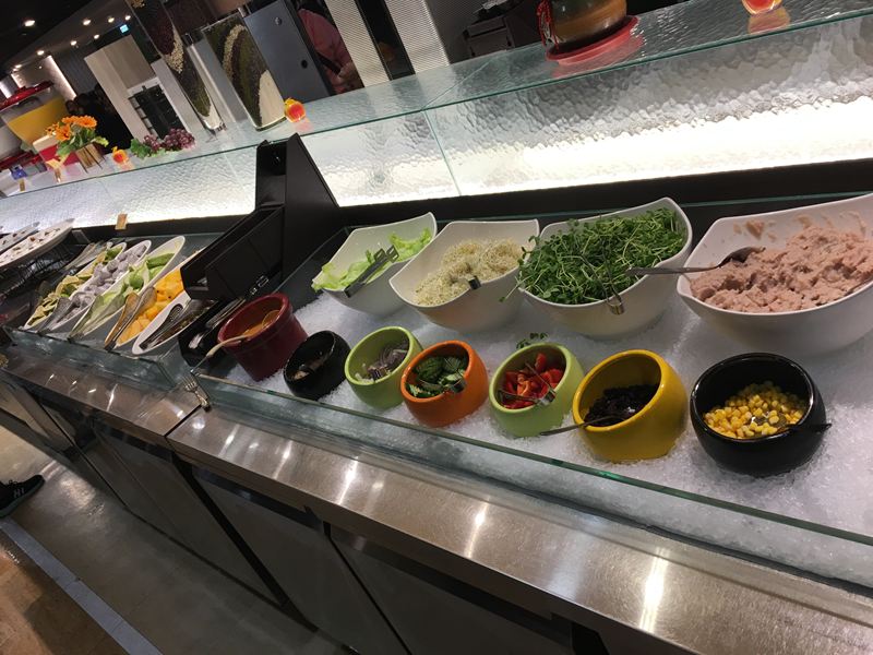 港龘港式自助百匯